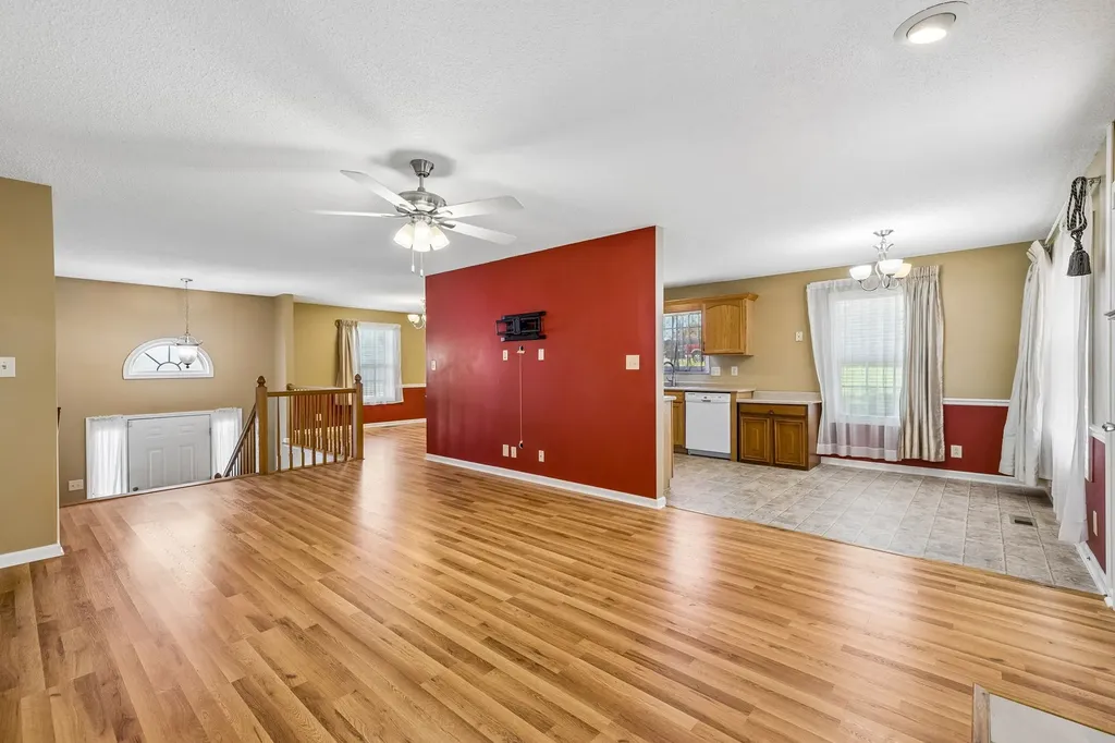 827 Sugarcane Way Clarksville TN 37040