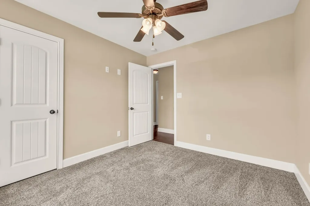 1037 Charles Thomas Drive Clarksville TN 37042