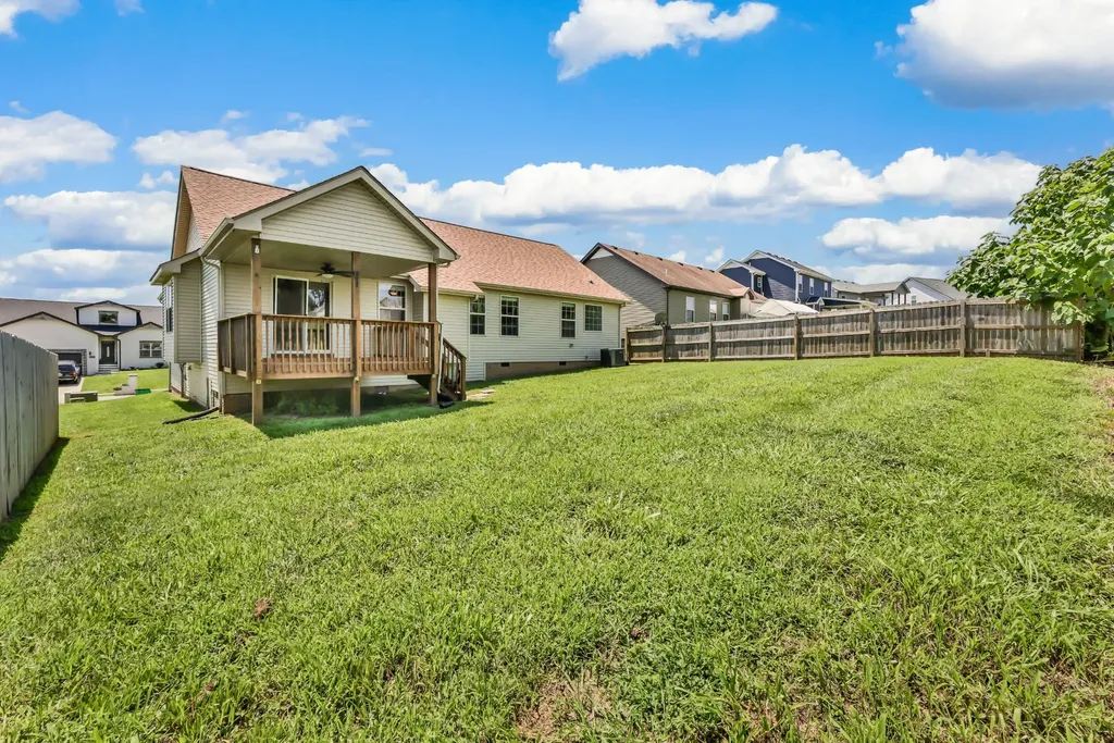 1037 Charles Thomas Drive Clarksville TN 37042