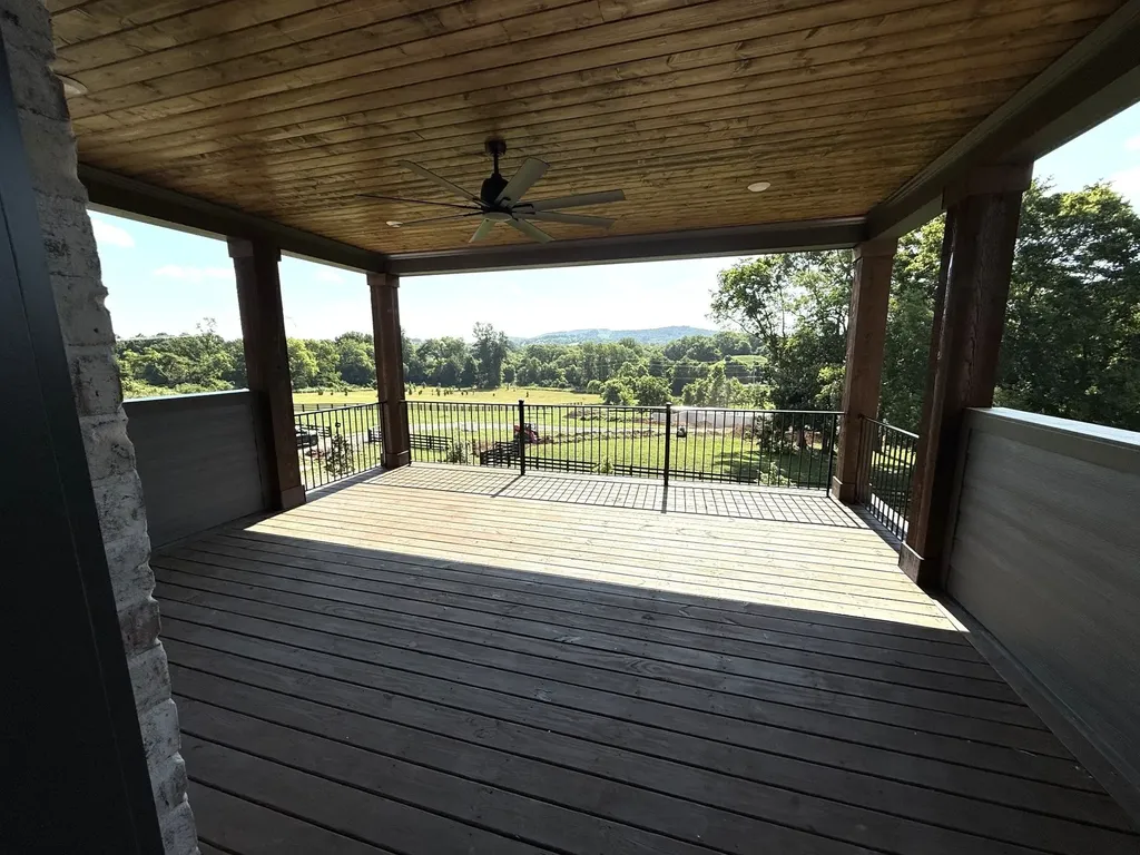 510 St Charles Drive Arrington TN 37014