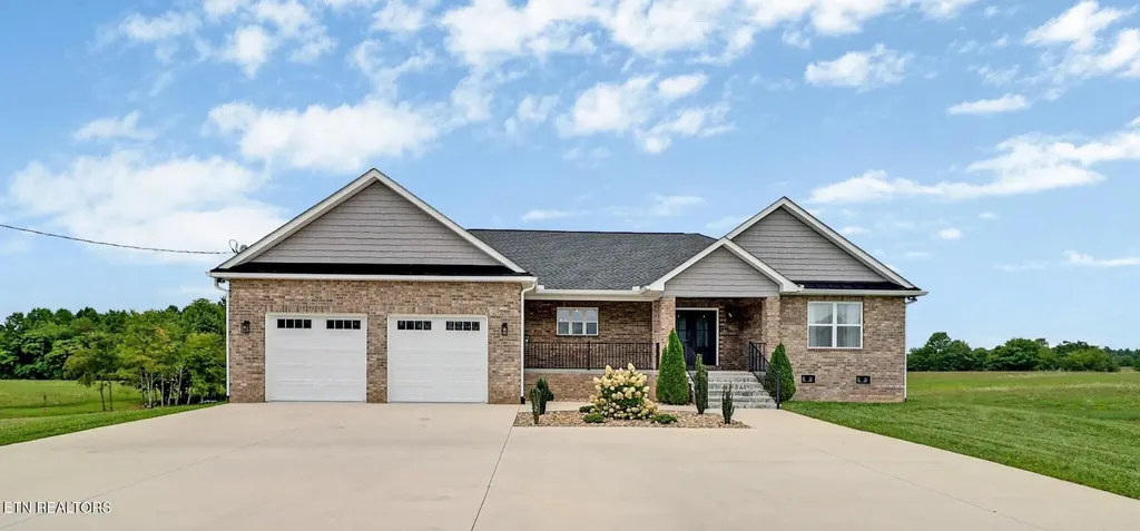 322 Randolph Road Crossville TN 38571