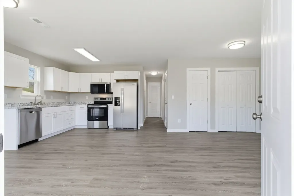120 Hill Place Court Dickson TN 37055