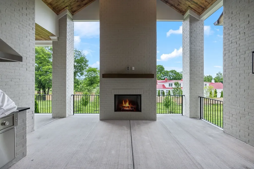 532 Devine Court Arrington TN 37014