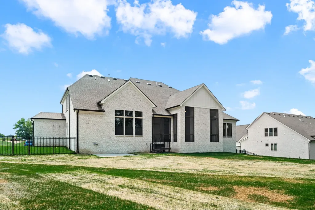 532 Devine Court Arrington TN 37014