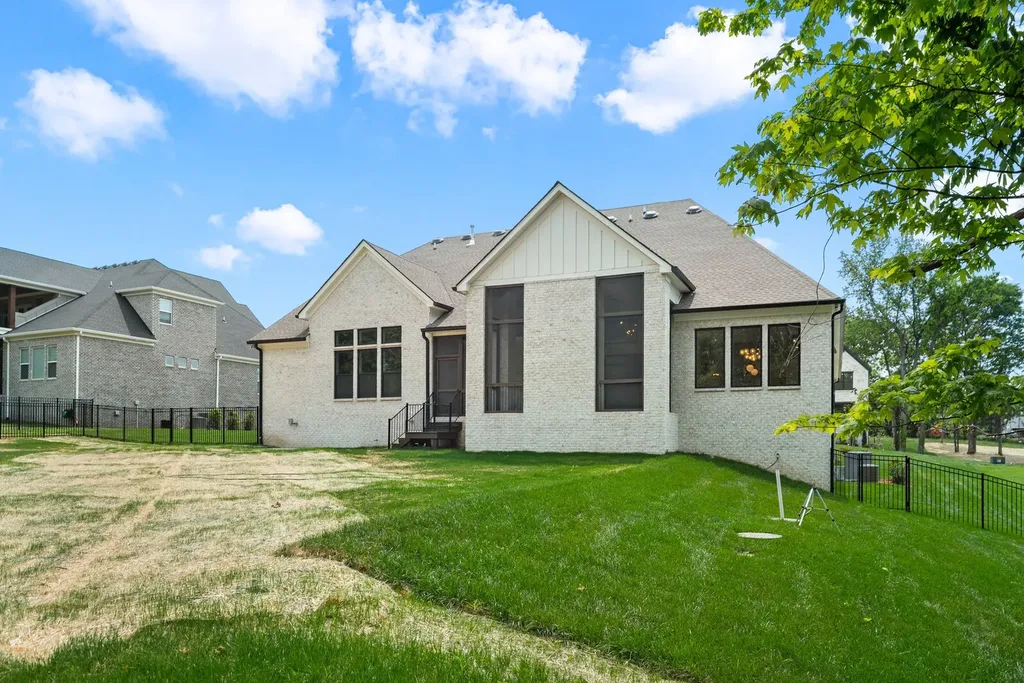 532 Devine Court Arrington TN 37014