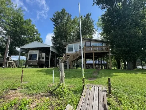 198 Beechview Drive Clifton TN 38425