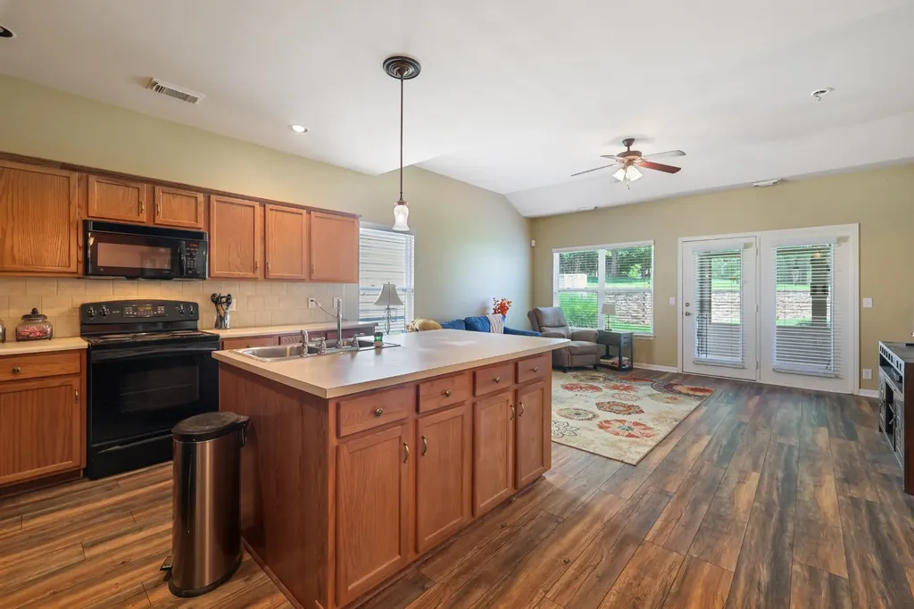 131 Harbor Village Drive Madison TN 37115