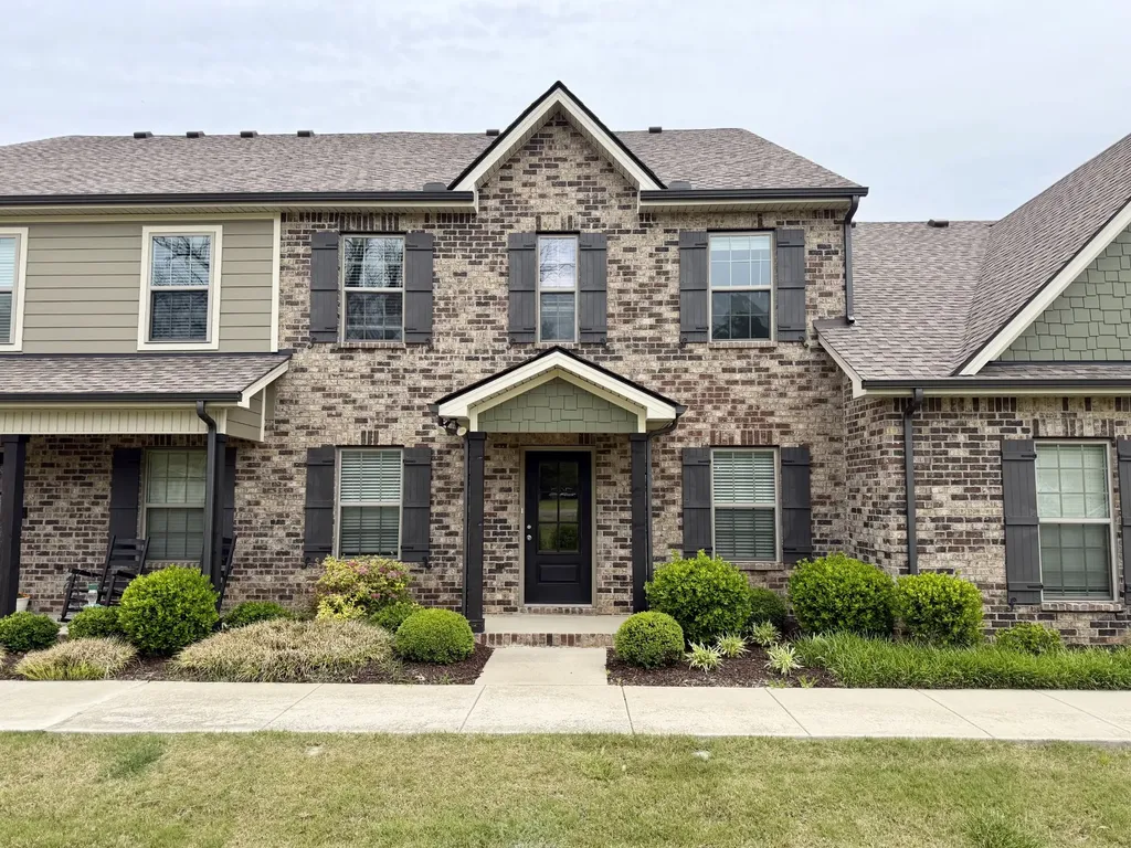 5628 Maples Retreat Drive Murfreesboro TN 37127