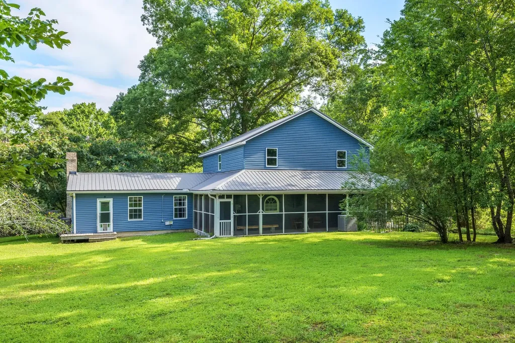 363 County Road 51 Riceville TN 37370