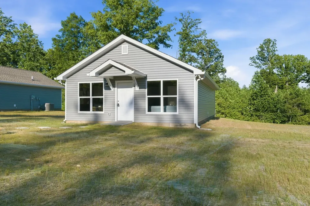 118 Hill Place Court Dickson TN 37055