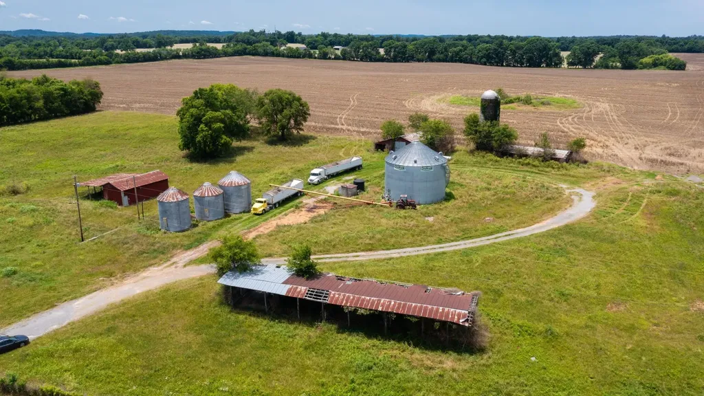 332 Coble Road Shelbyville TN 37160