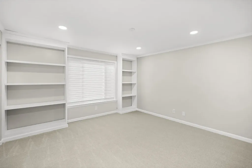 4487 Post Place Nashville TN 37205