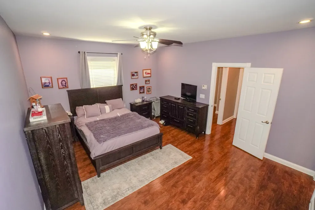 242 Lake Terrace Drive Hendersonville TN 37075