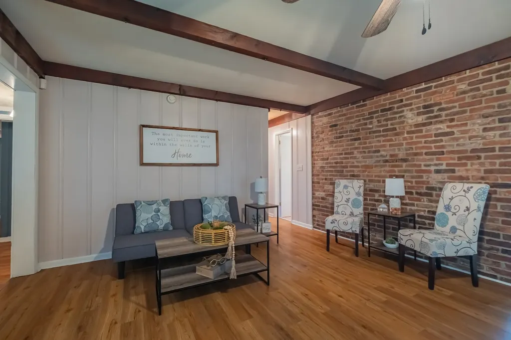 1915 Country Club Drive Tullahoma TN 37388