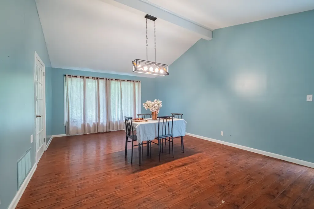 1915 Country Club Drive Tullahoma TN 37388