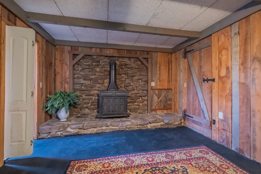 1915 Country Club Drive Tullahoma TN 37388