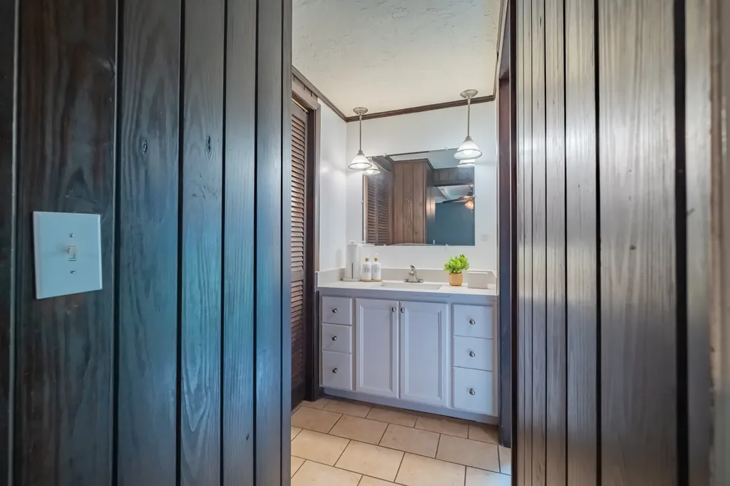 1915 Country Club Drive Tullahoma TN 37388