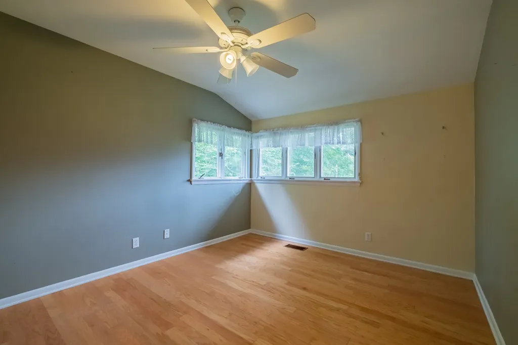1915 Country Club Drive Tullahoma TN 37388