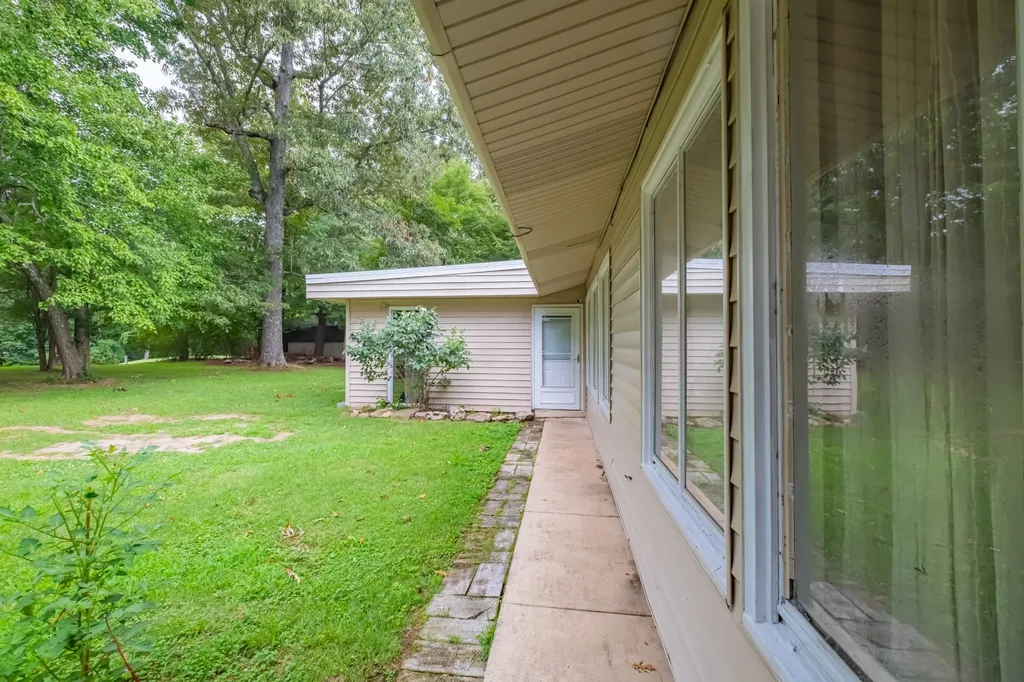 1915 Country Club Drive Tullahoma TN 37388