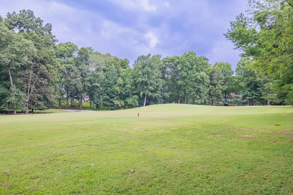 1915 Country Club Drive Tullahoma TN 37388