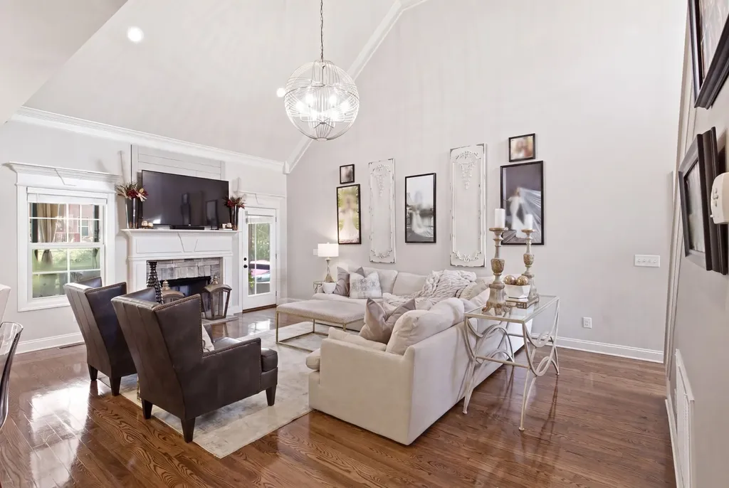 1919 Kittemer Lane Spring Hill TN 37174