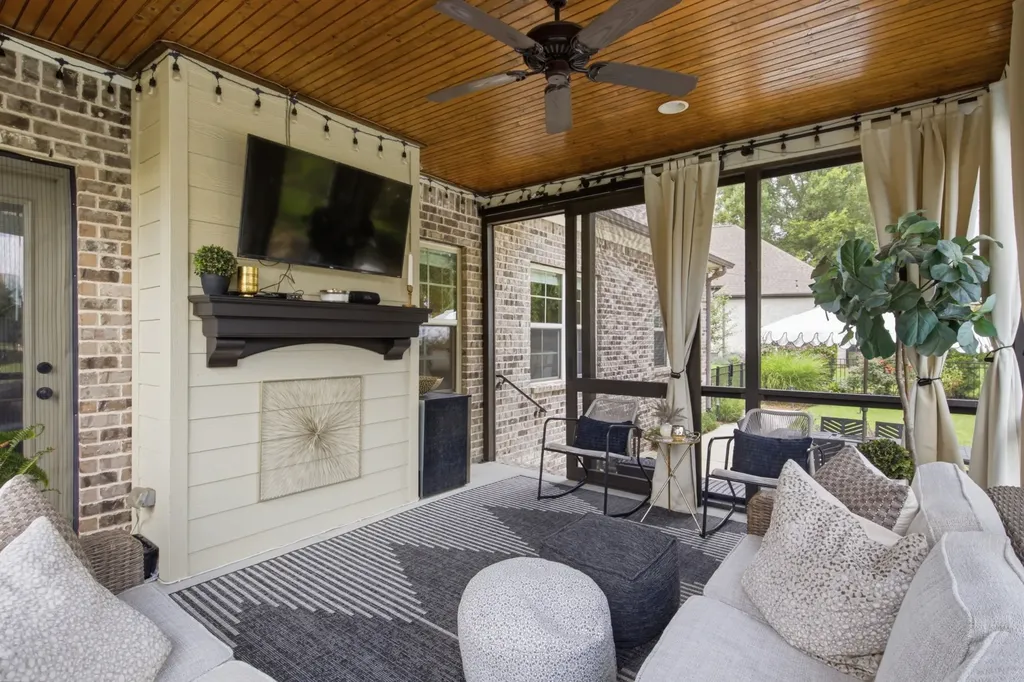 1919 Kittemer Lane Spring Hill TN 37174