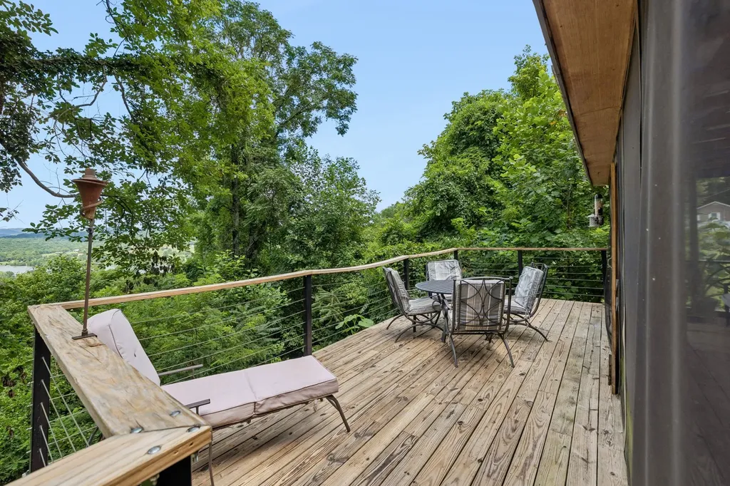 225 Grishom Lane Granville TN 38564