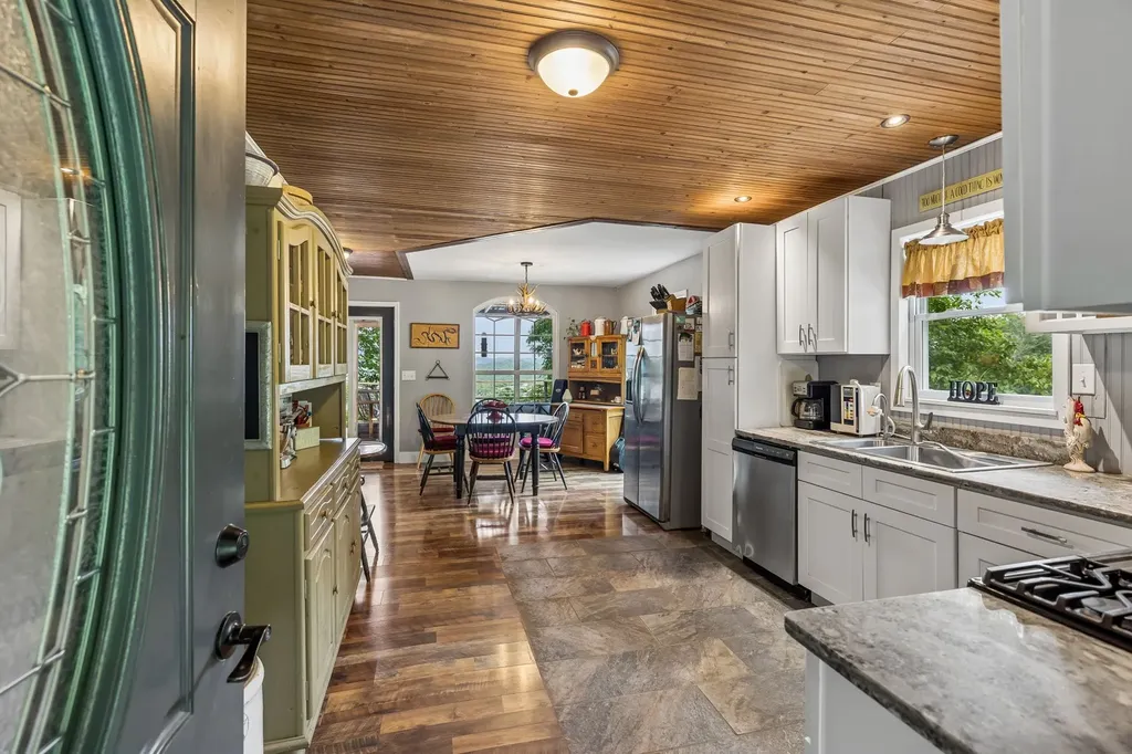 225 Grishom Lane Granville TN 38564