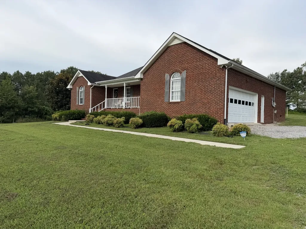216 Jones Lane Mcminnville TN 37110