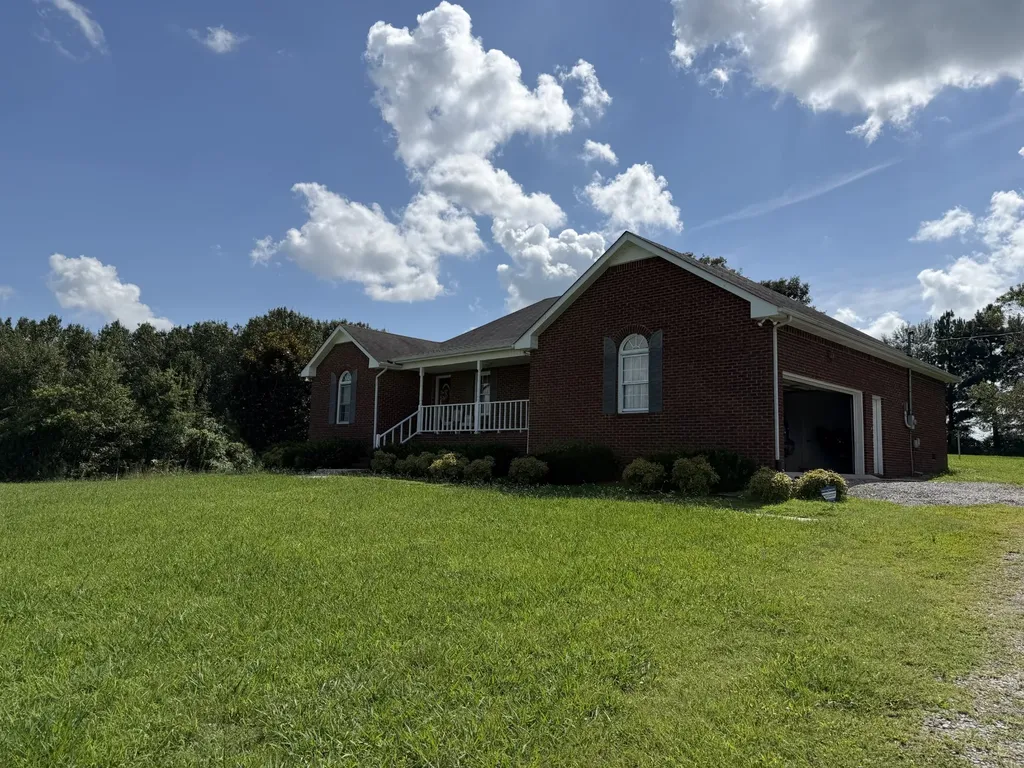 216 Jones Lane Mcminnville TN 37110