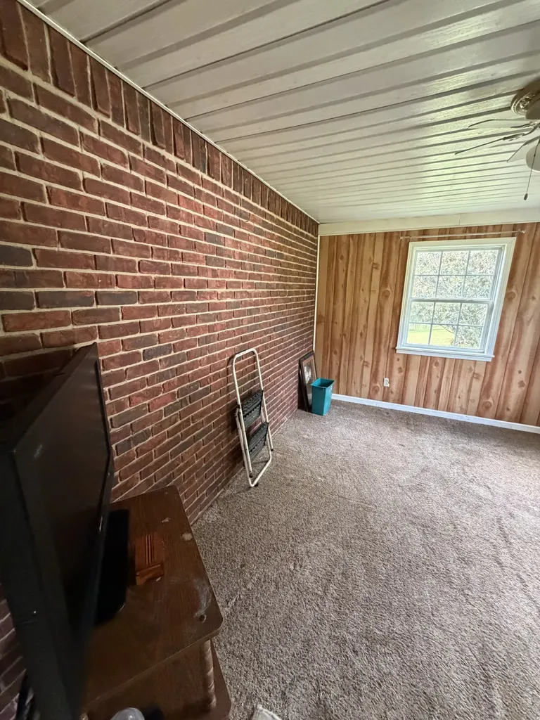 216 Jones Lane Mcminnville TN 37110