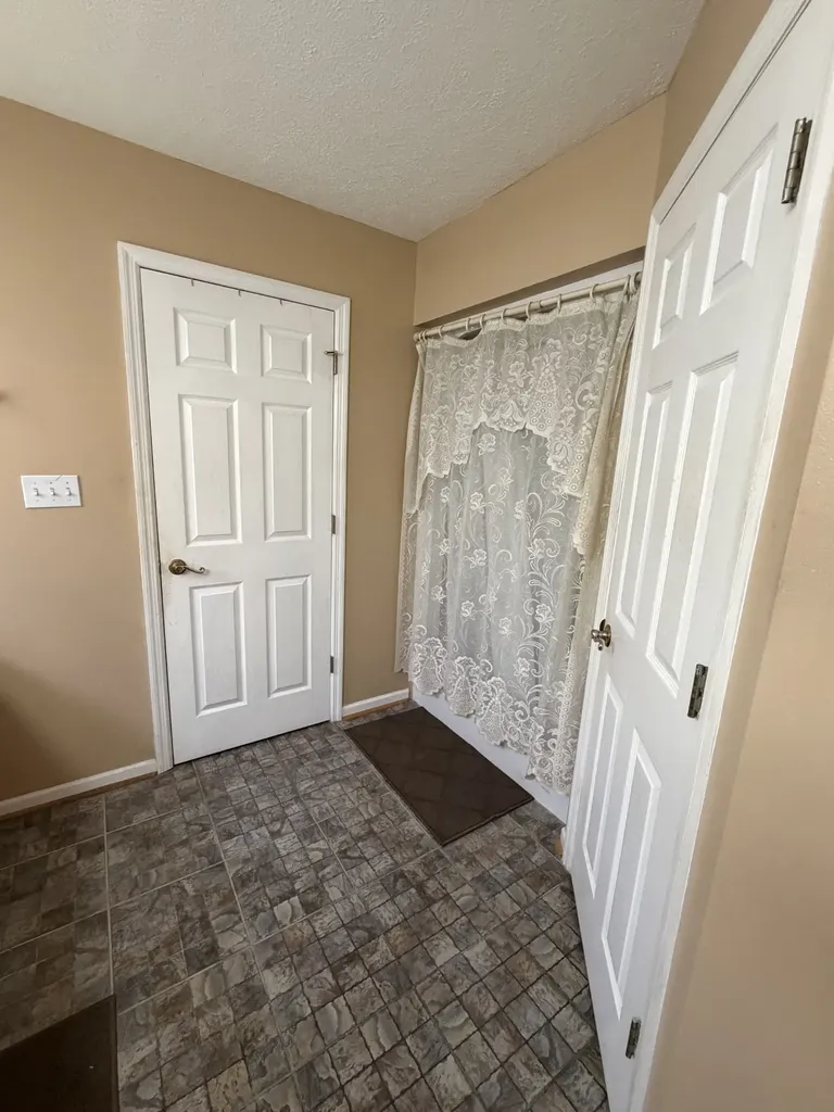 216 Jones Lane Mcminnville TN 37110