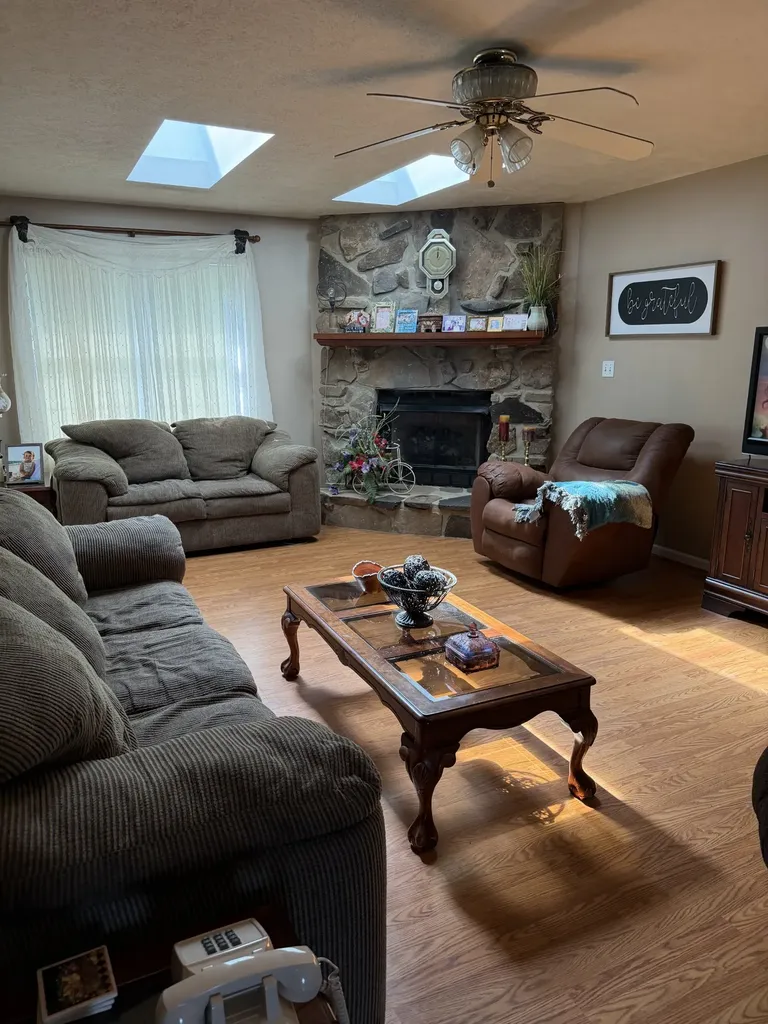 216 Jones Lane Mcminnville TN 37110