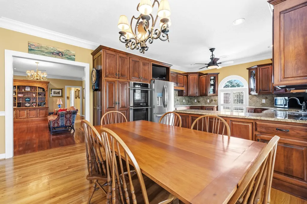 108 Inverness Court Hendersonville TN 37075