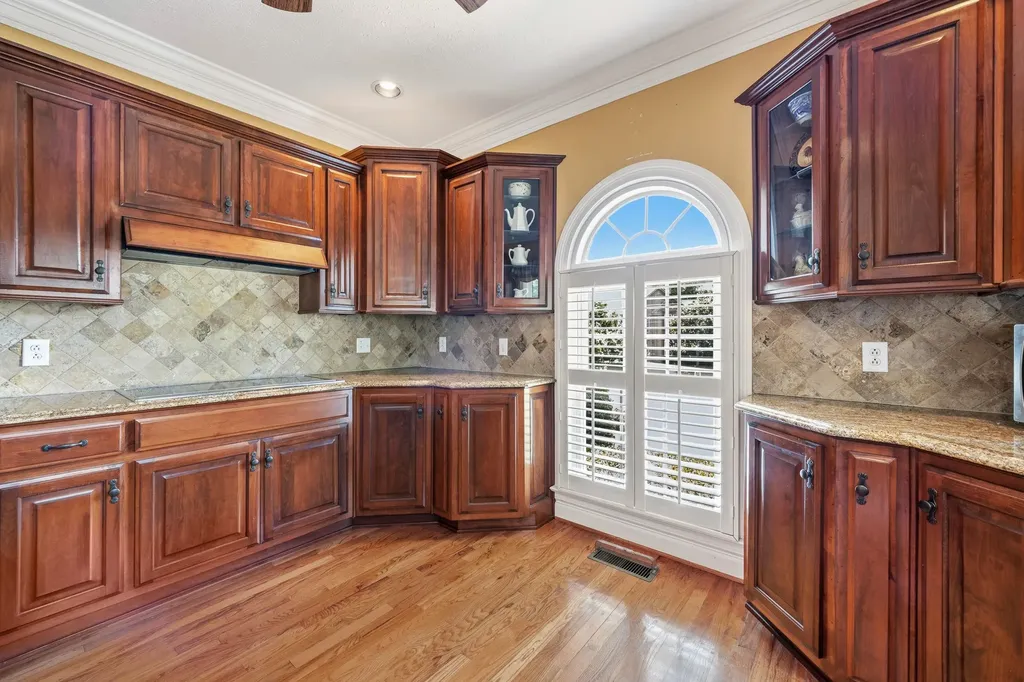 108 Inverness Court Hendersonville TN 37075