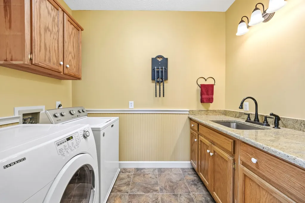108 Inverness Court Hendersonville TN 37075