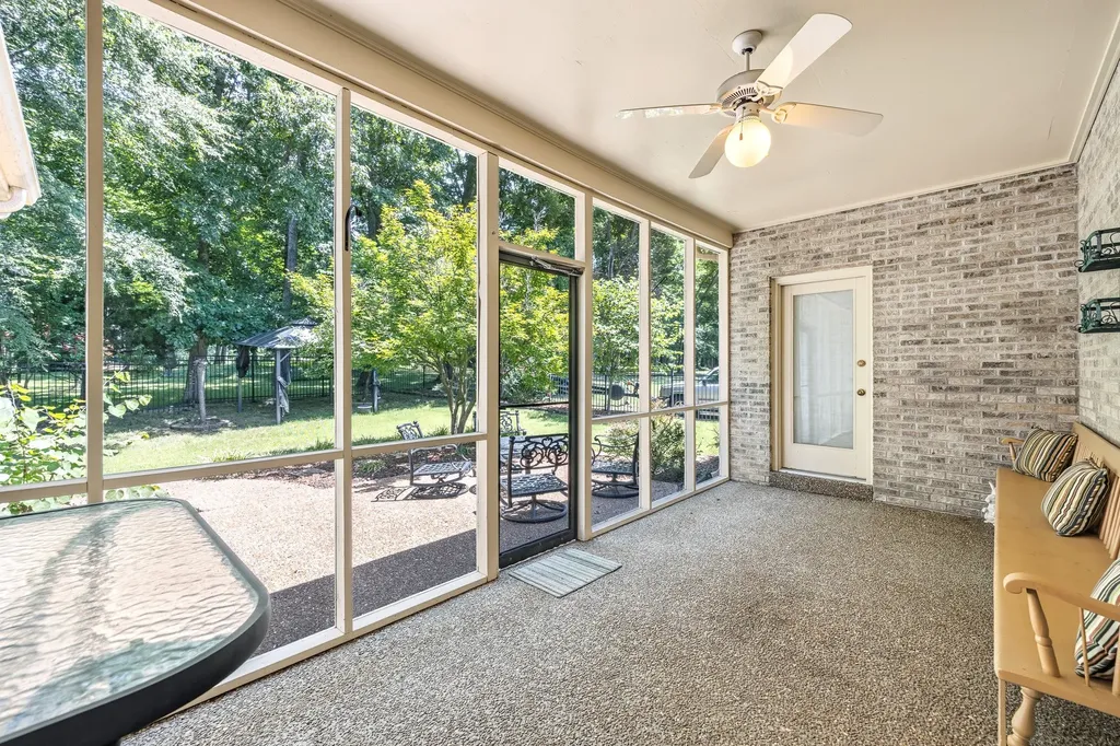 108 Inverness Court Hendersonville TN 37075