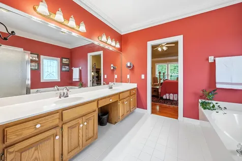108 Inverness Court Hendersonville TN 37075