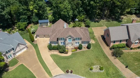108 Inverness Court Hendersonville TN 37075
