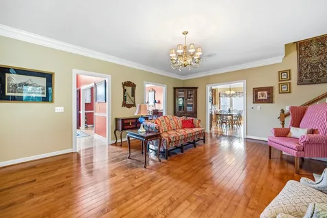 108 Inverness Court Hendersonville TN 37075