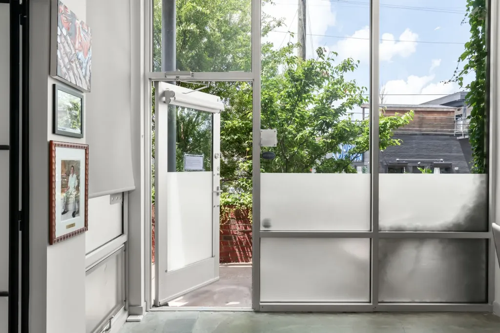 926 Woodland Street Nashville TN 37206