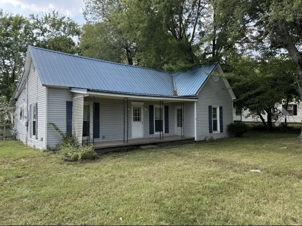 1200 N Church Street Portland TN 37148