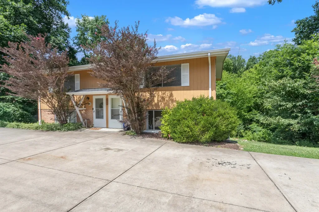 622 Ermac Drive Nashville TN 37214