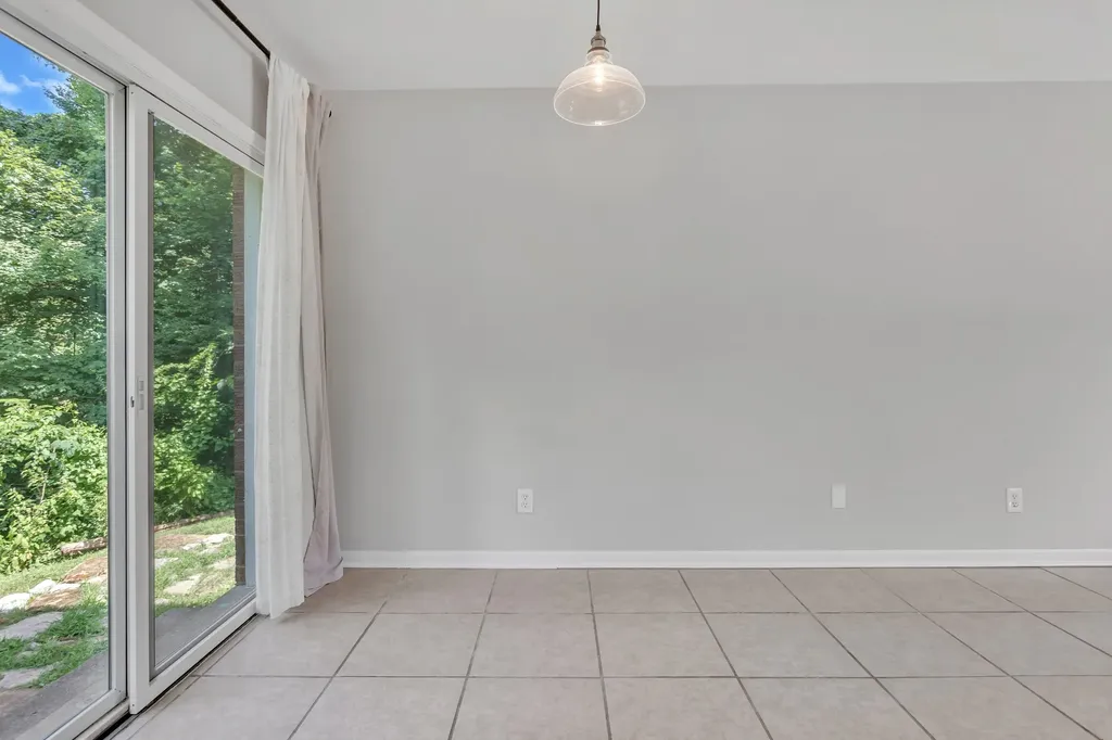 622 Ermac Drive Nashville TN 37214