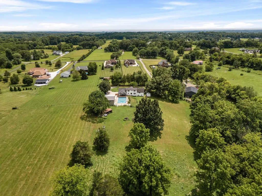 459 Bowling Branch Road Cottontown TN 37048