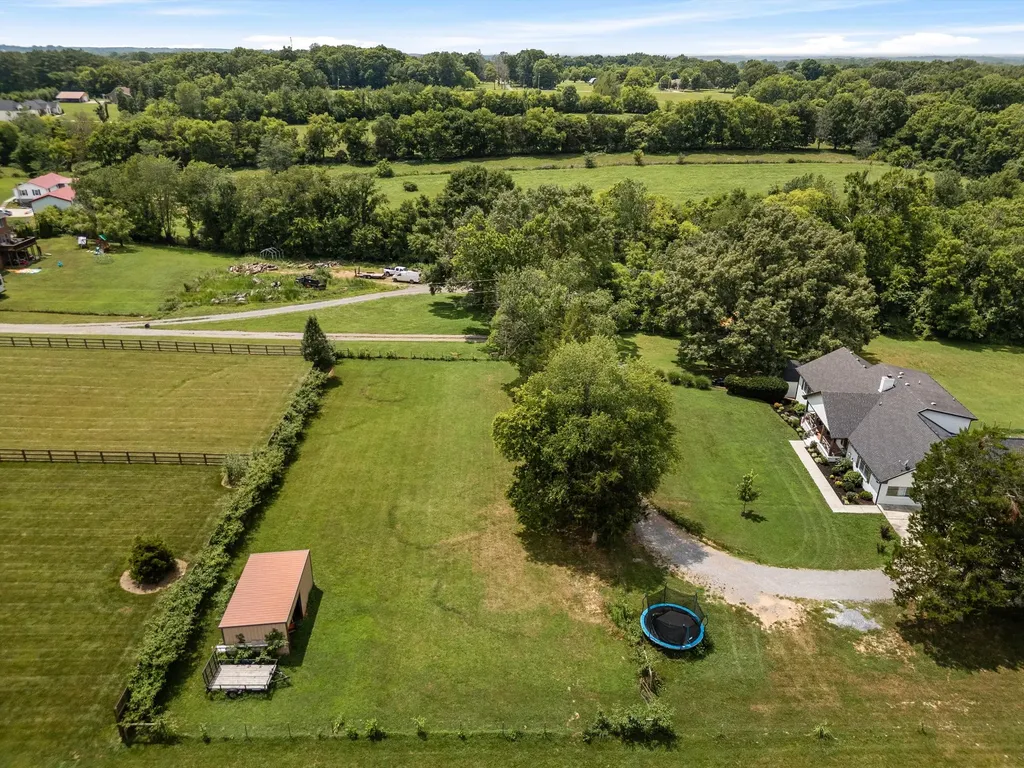 459 Bowling Branch Road Cottontown TN 37048