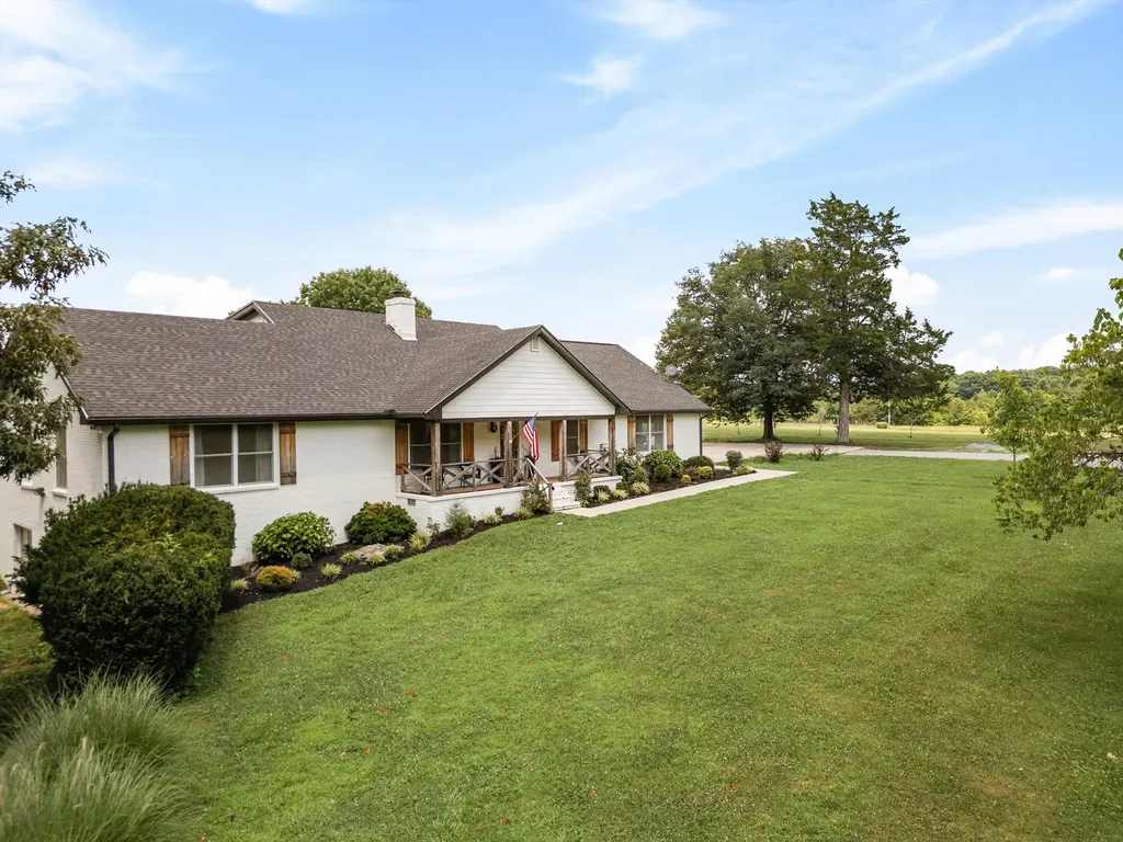 459 Bowling Branch Road Cottontown TN 37048