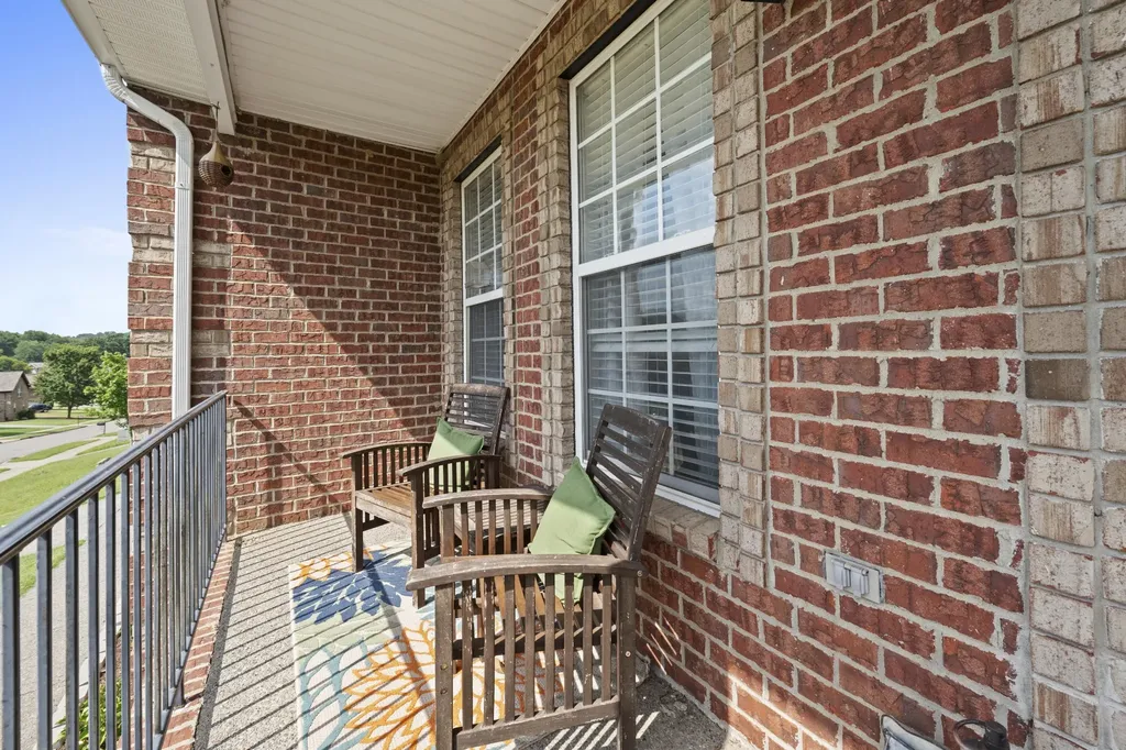104 N Shadowhaven Way Hendersonville TN 37075