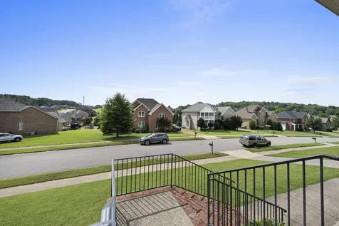 104 N Shadowhaven Way Hendersonville TN 37075