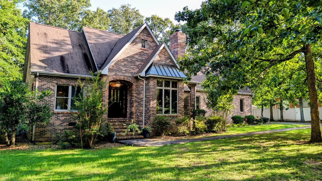 104 Southampton Drive Tullahoma TN 37388